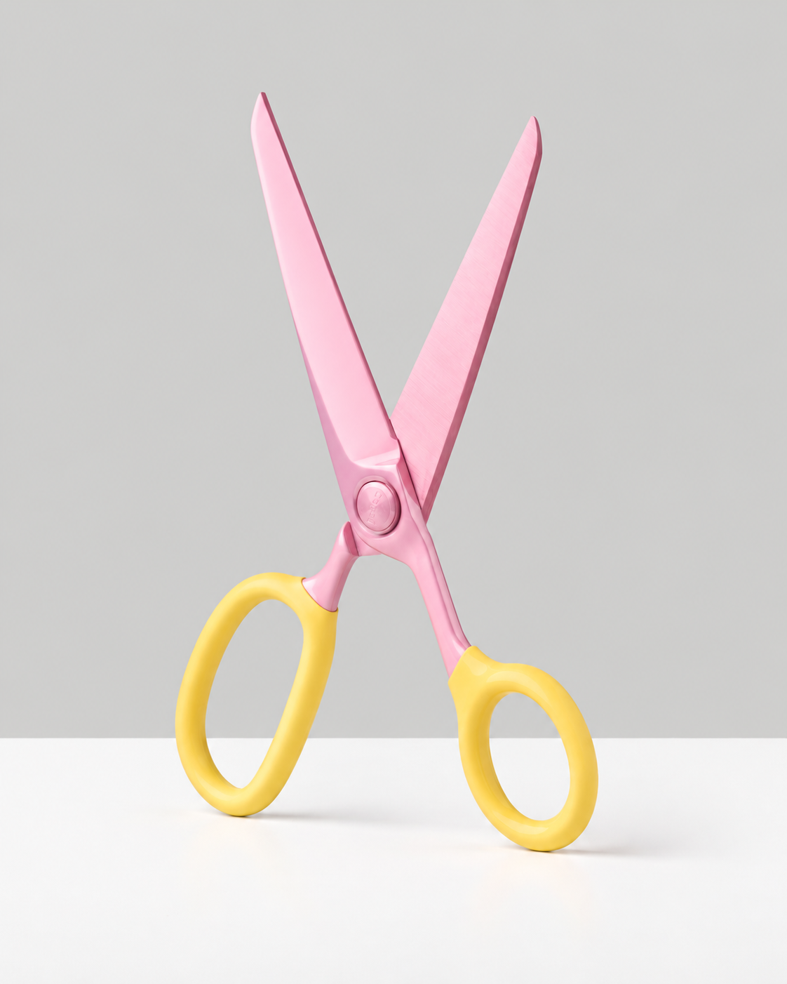 Chroma Scissors recoloured pink and yellow for calmness